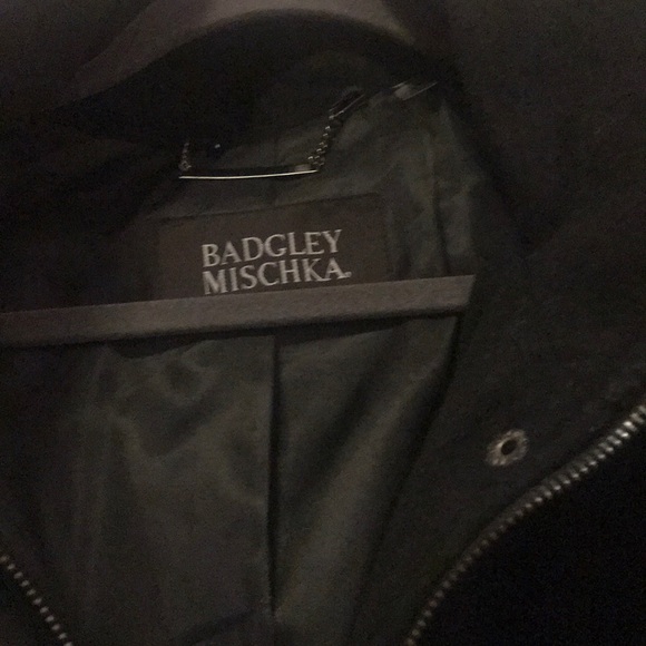 Coat - Picture 3 of 8